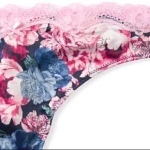 VS Dream Angels Floral Lace Thong Panties with Rhinestones V